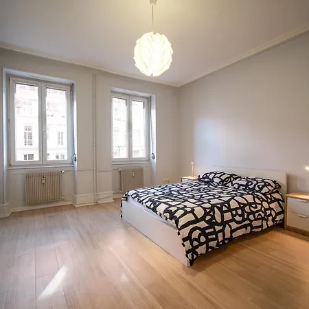 Apartment A Vos Pieds, Moderne Et Lumineux